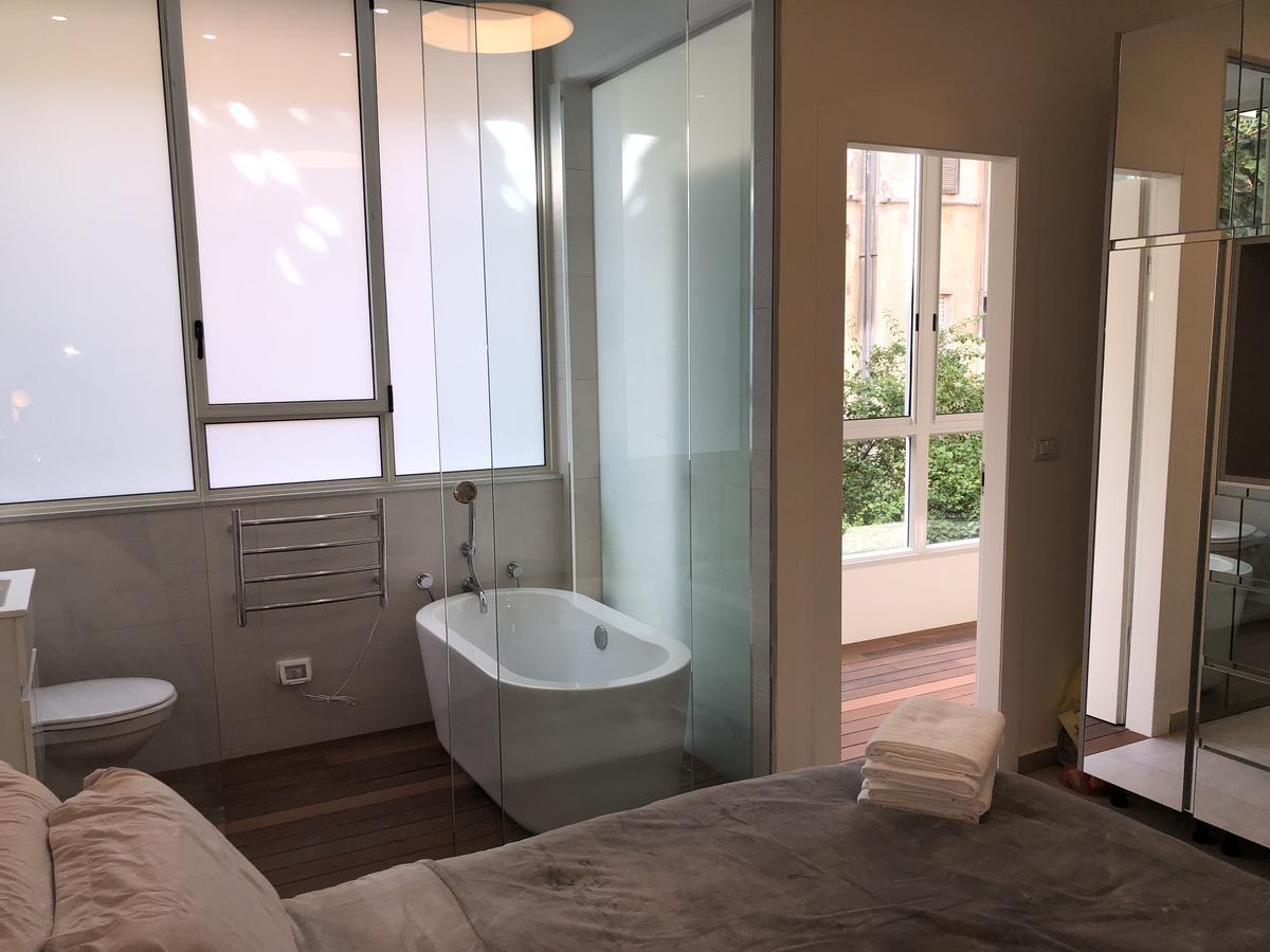 Arianked Palace With Private Parking Tel Aviv Exterior foto